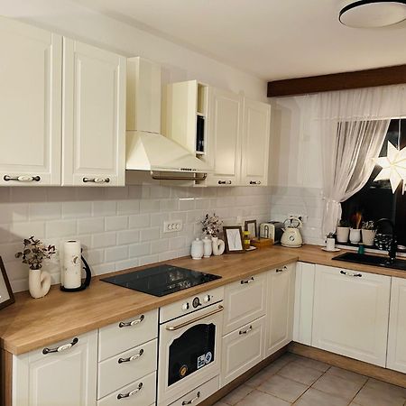 Apartamento Starlight House Bjelovar Exterior foto